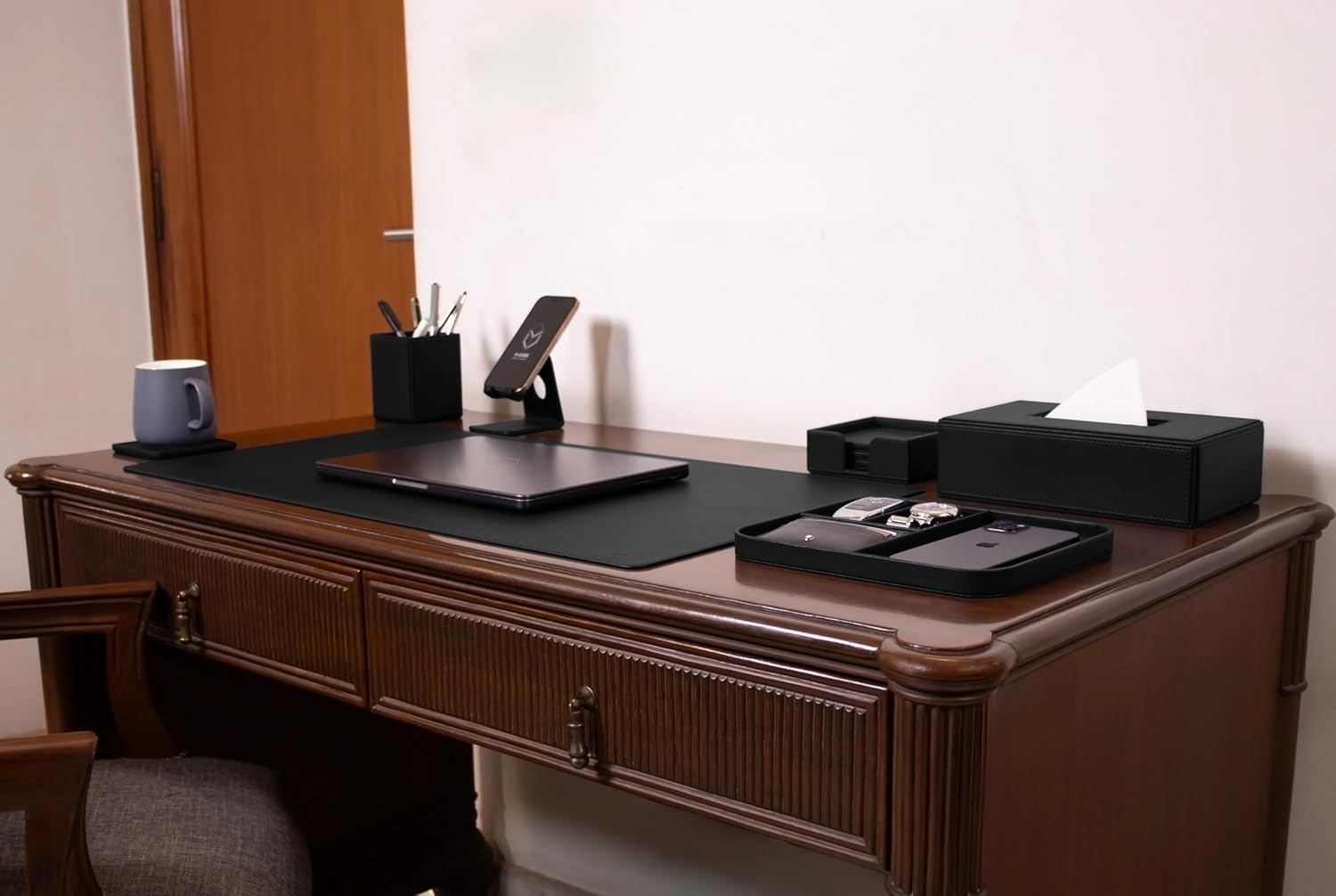 V-CUBE Designs Premium Vegan Leather OFFICE / HOME EXECUTIVE SET OF 6 Black