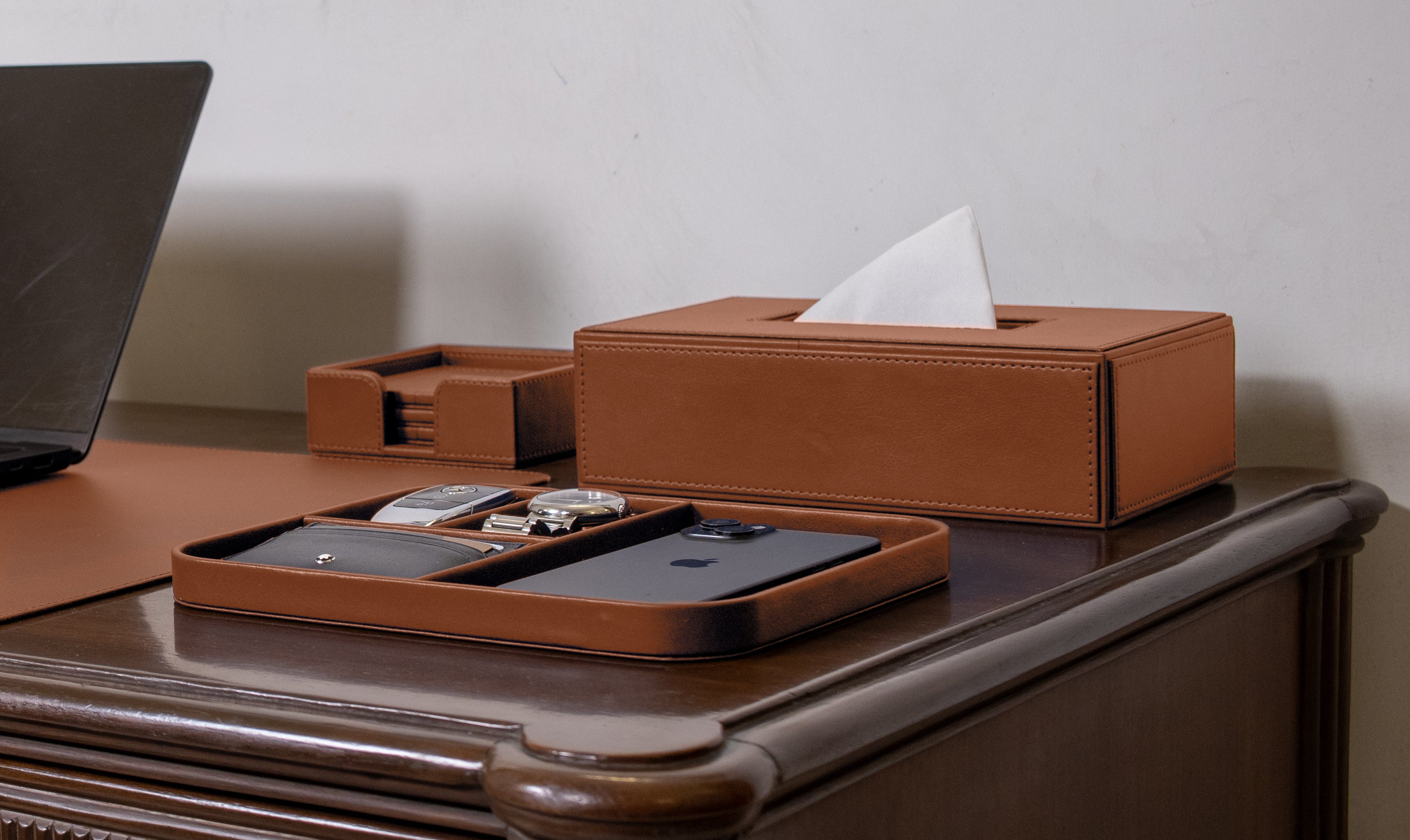 V-CUBE Designs Premium Vegan Leather OFFICE / HOME EXECUTIVE SET OF 6 Tan